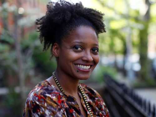 Tracy K. Smith. Fotografía de Marlene Lillian.